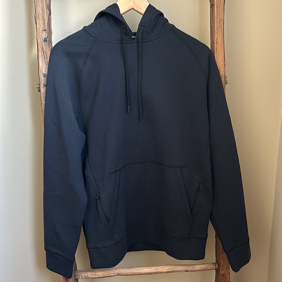 NWOT Ten Thousand Black Midweight Tech Hoodie Size Small (Pullover) - Picture 3 of 9